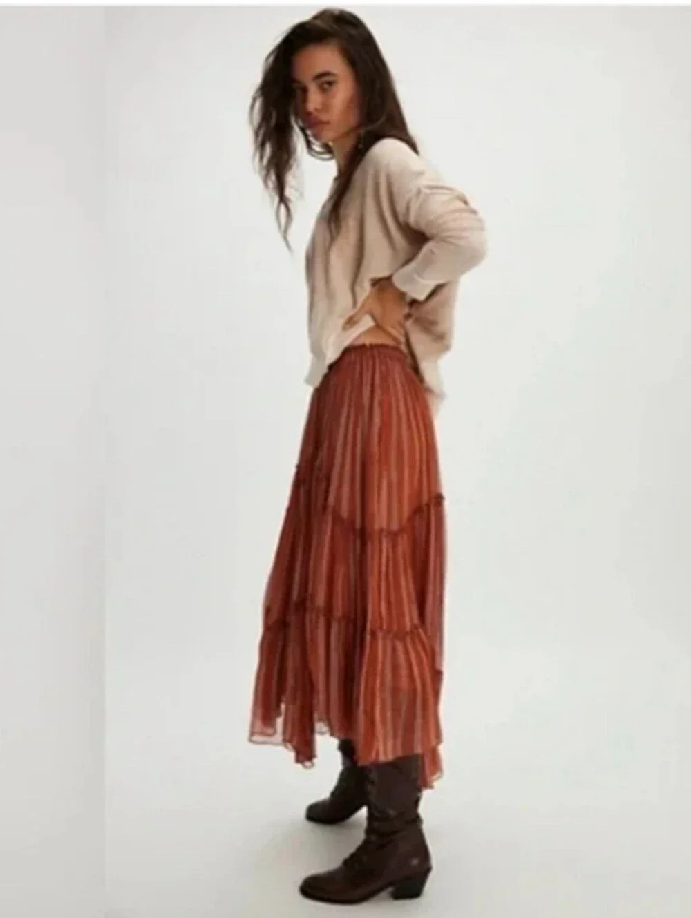 Free People One Ember Printed Midi  Skirt in Terracota. Size S